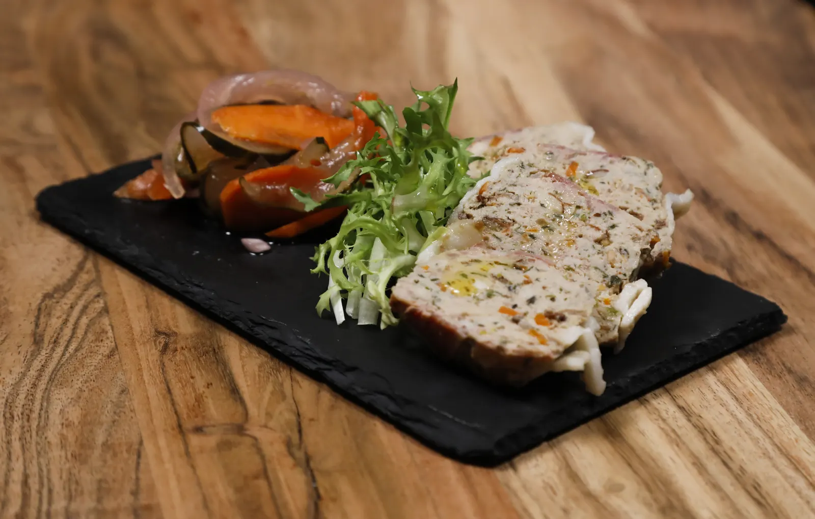 Country pâté with dried fruit